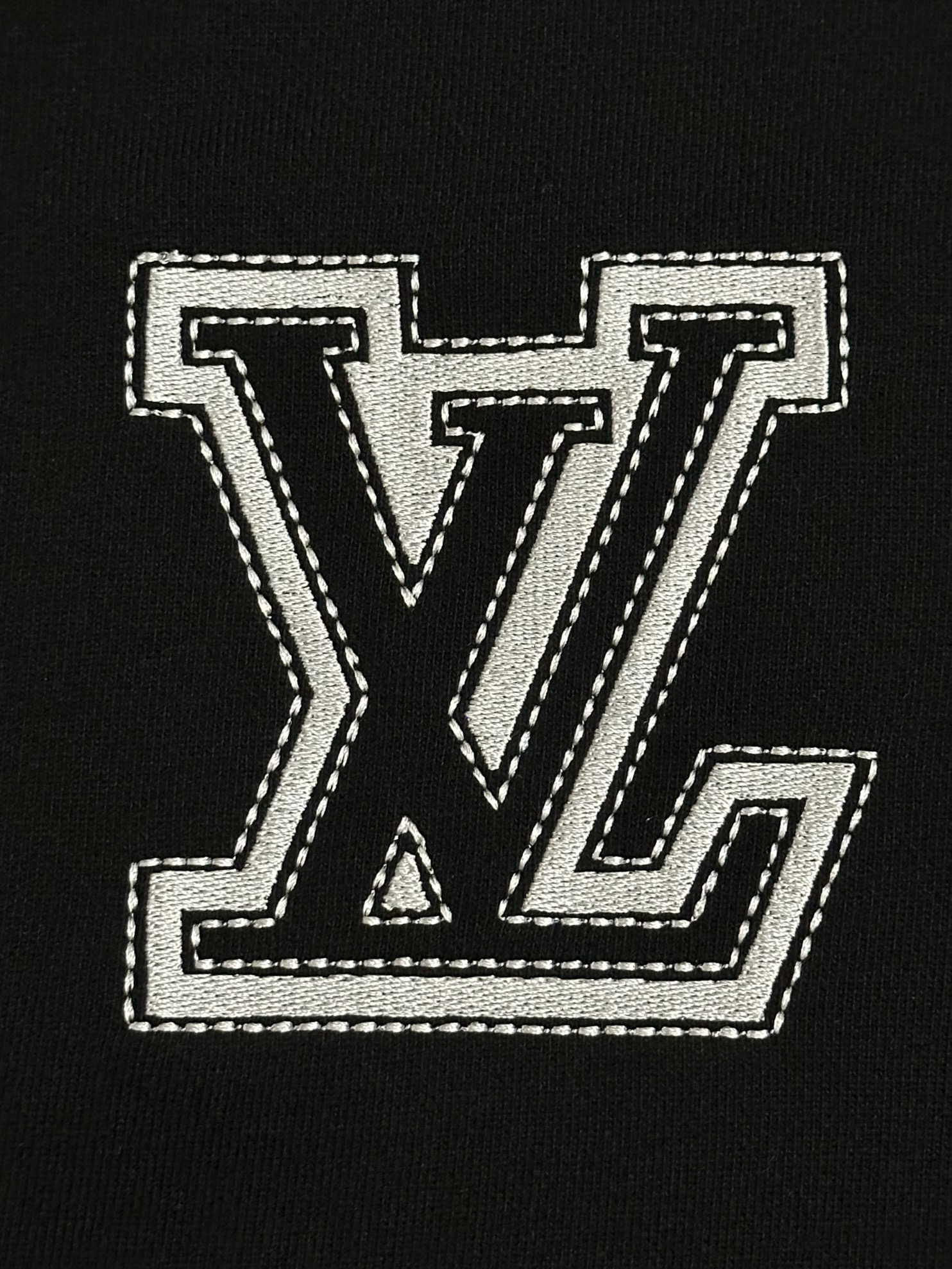 4b1a1e42ddcfc64583fa8048d434b2da_1729938294_4417.jpg