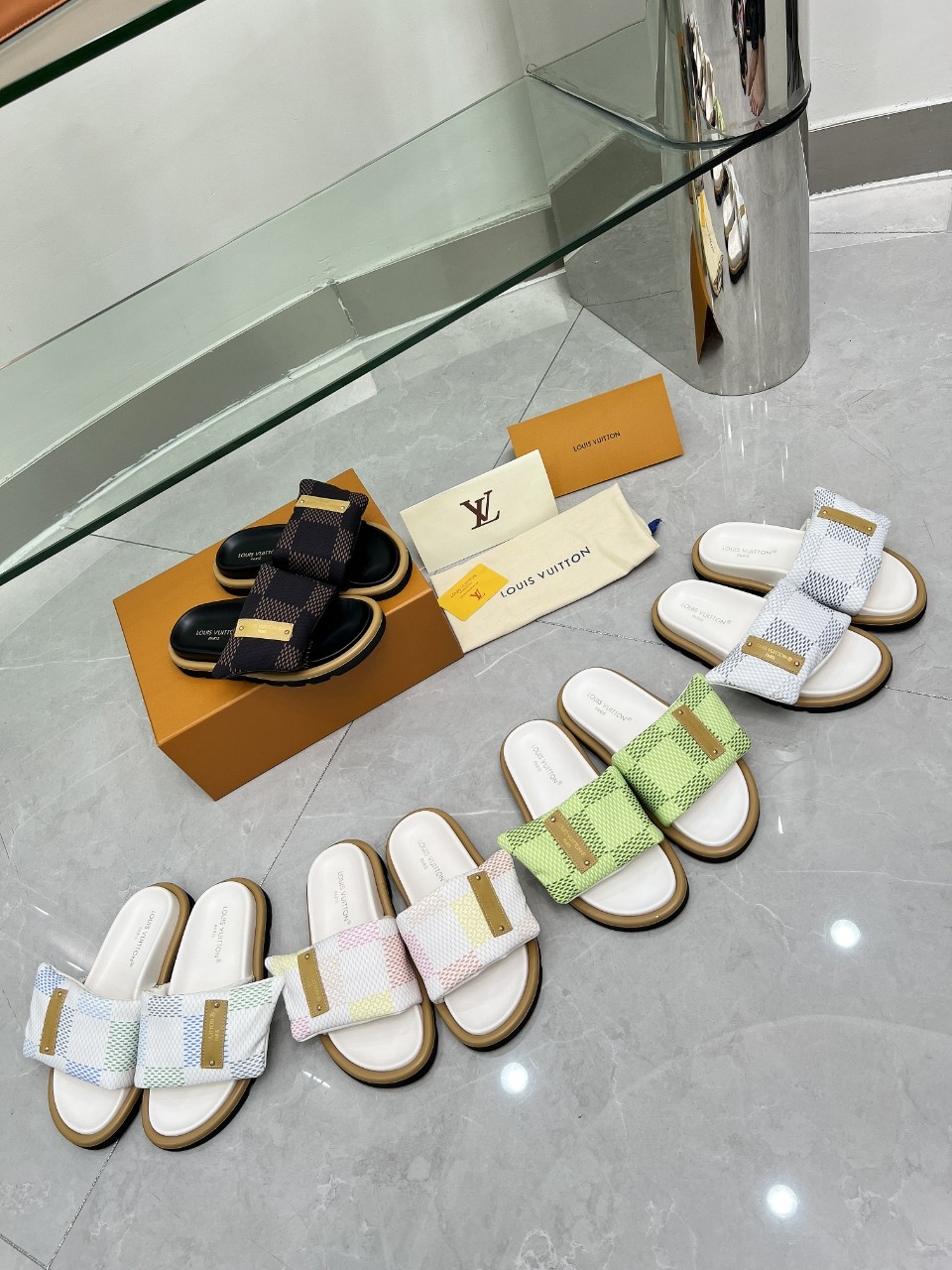 LV 루이비통 올드플라워 슬리퍼