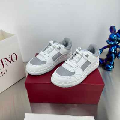 발렌티노 운동화