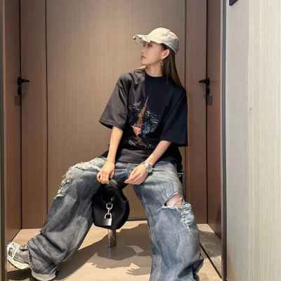 BALENCIAGA 발렌시아가 반팔티 셔츠