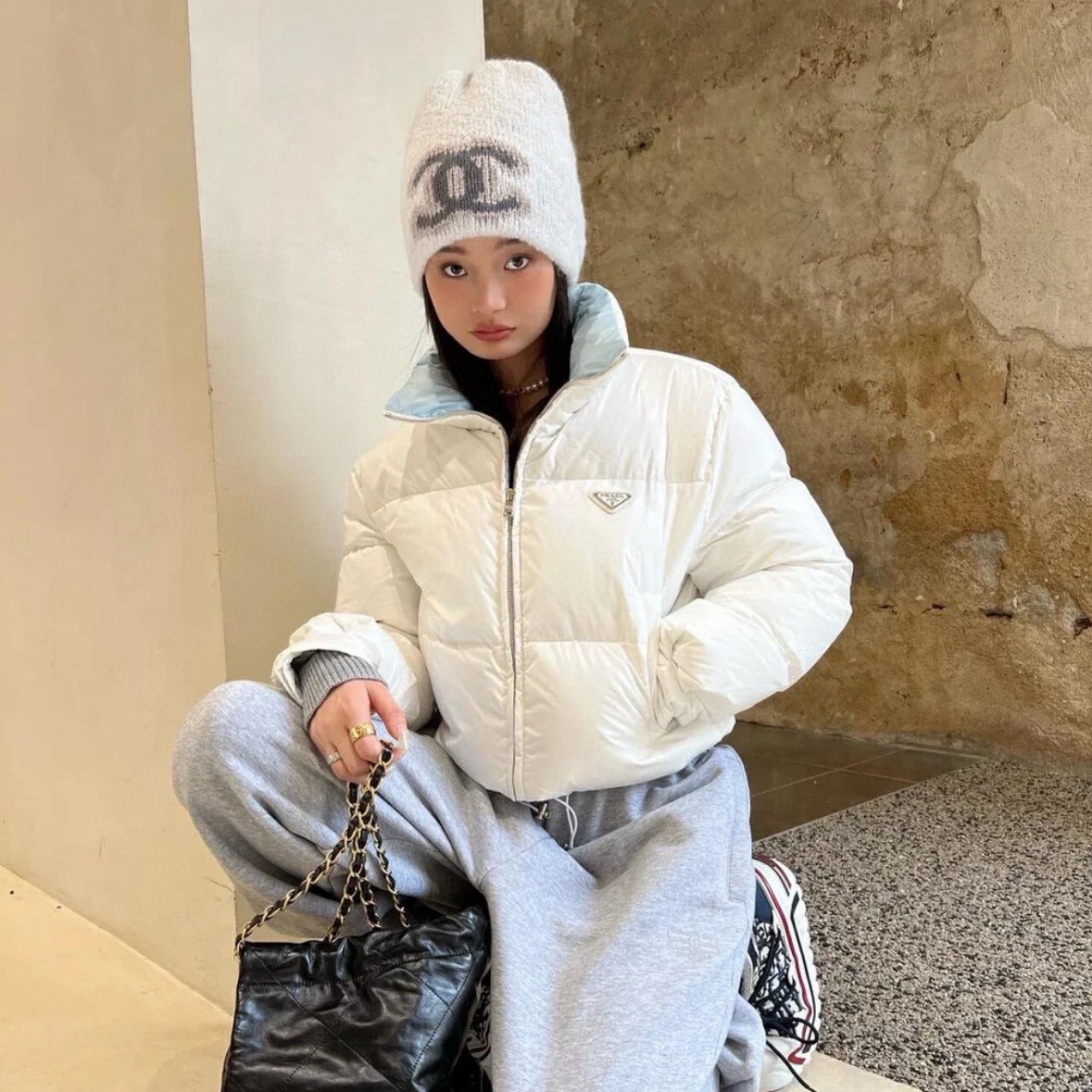 PRADA 패딩