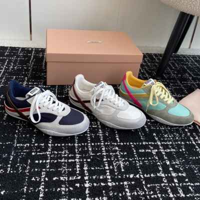 MIU 미우미우 스니커즈