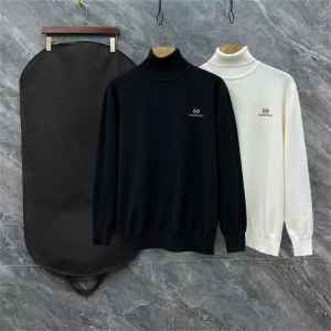 BALENCIAGA 발렌시아가 터틀넥