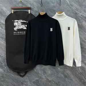 BURBERRY 버버리 터틀넥