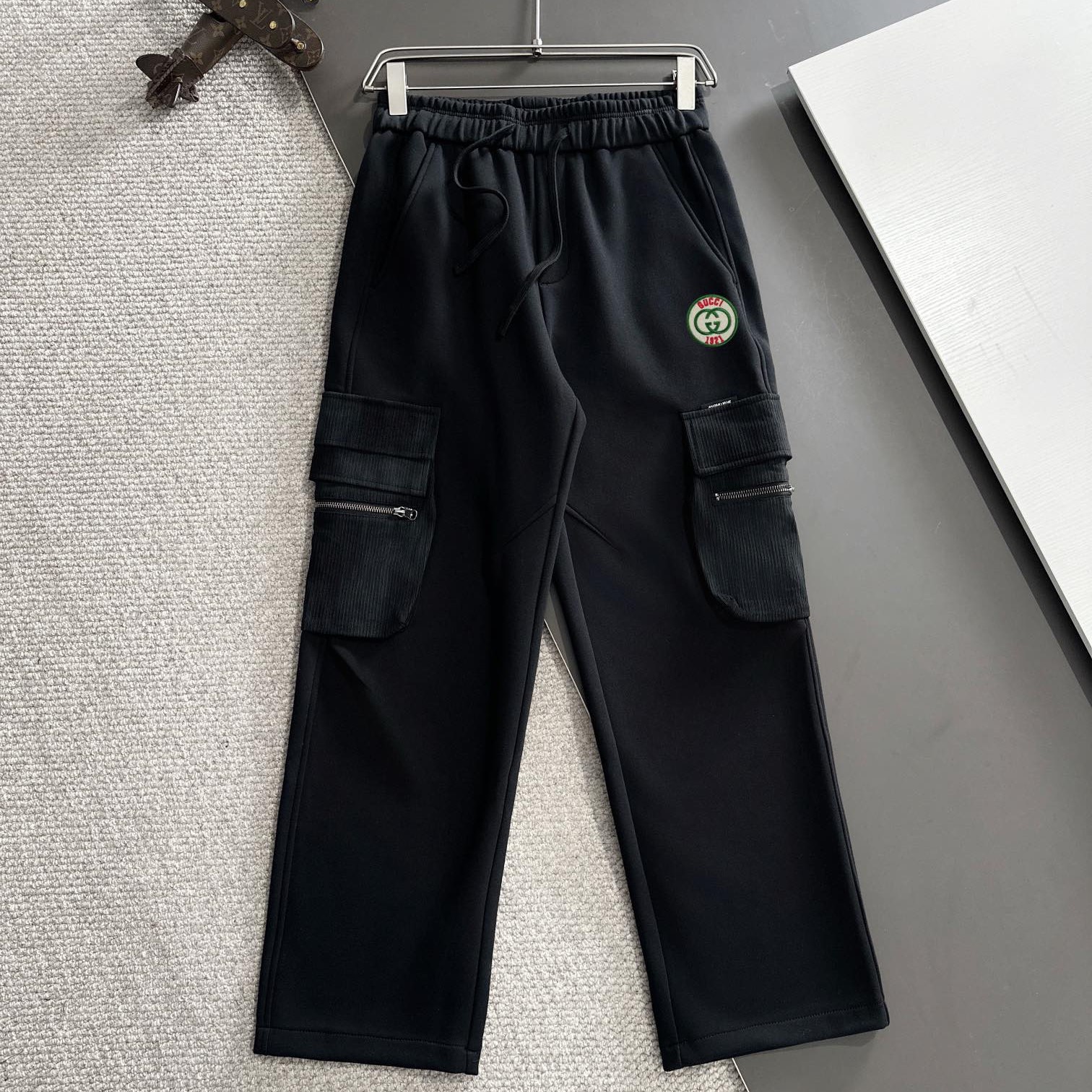 GUCCI 구찌 팬츠