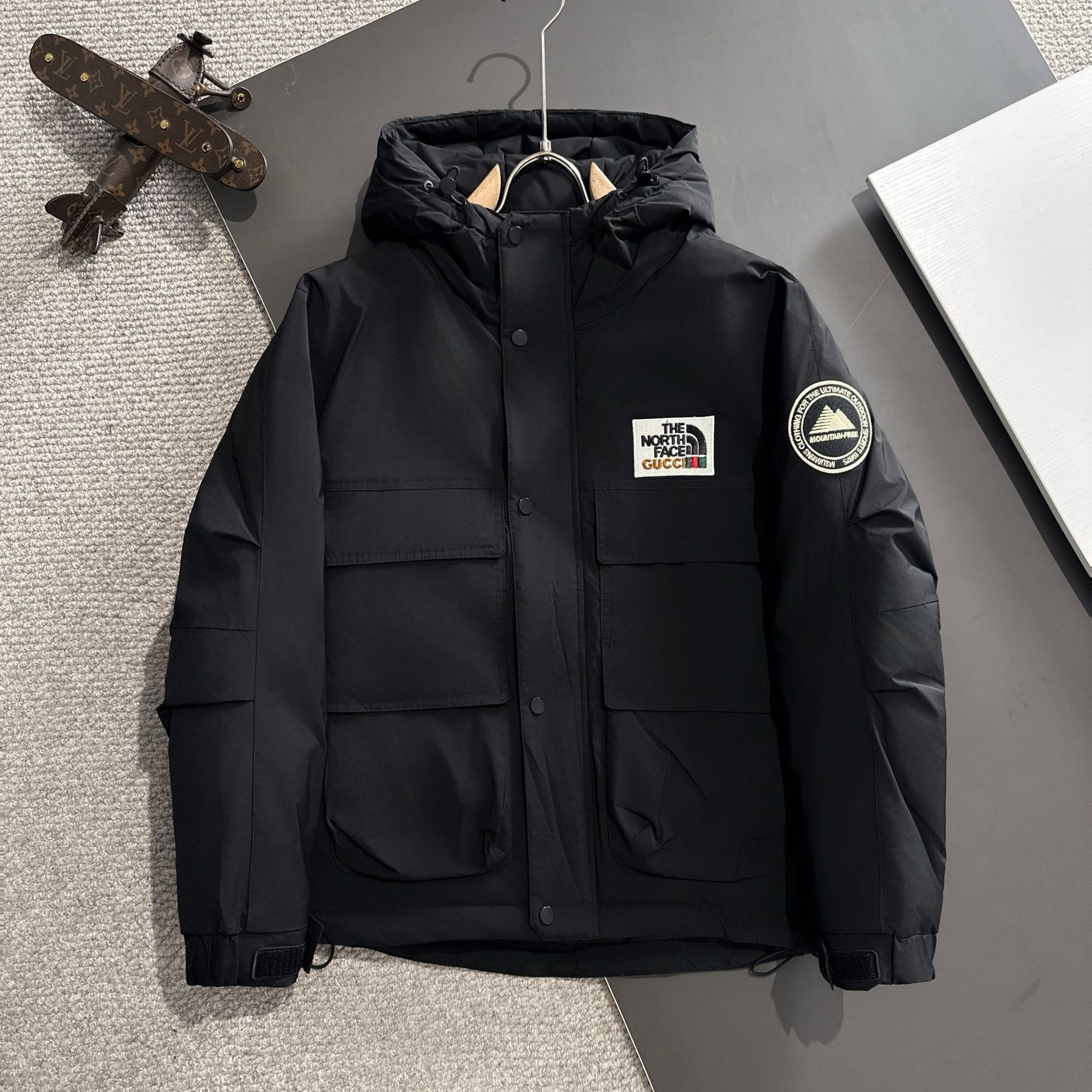 GUCCI 구찌 후드 패딩