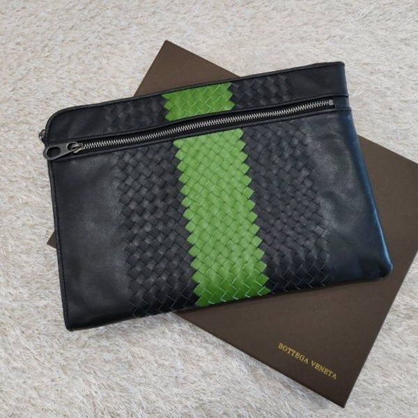 보** 2023 다크그린 투톤 클러치백(최상급)