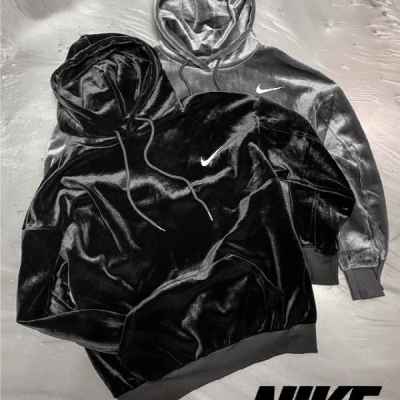 나** 벨벳 자수로고 트랙후드트레이닝세트