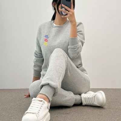 나** 트리플 컬러 로고 기모맨투맨 조거팬츠 셋