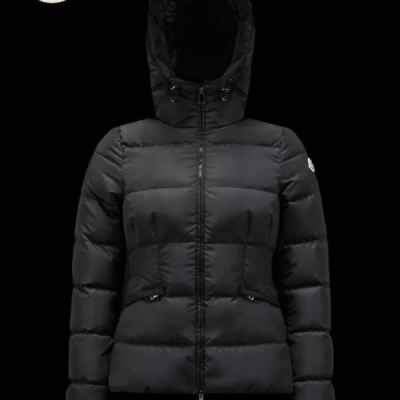 아보체 다운 자켓 (여성)