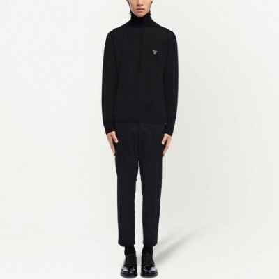 프** 밀라노 로고 터틀넥 니트