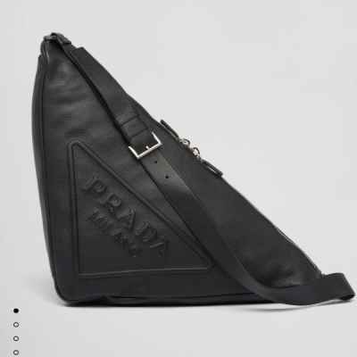 프** NEW 라지 레더 트라이앵글 백 2VY007 2BBE F000